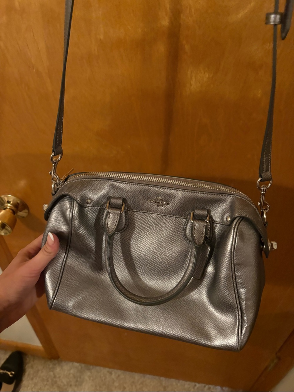 Coach Metallic Silver Women's Crossbody Bag - Picture 3 of 6